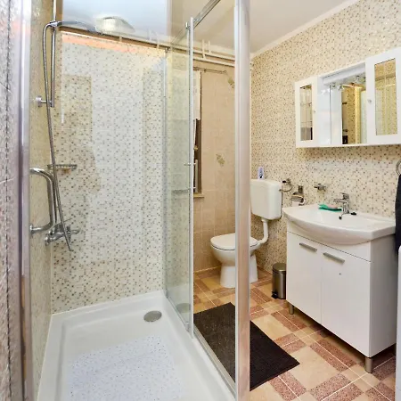 Kuki By Interhome Appartamento