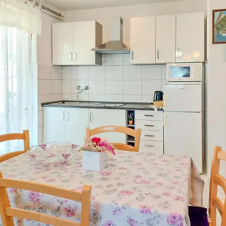 Kuki By Interhome Appartamento